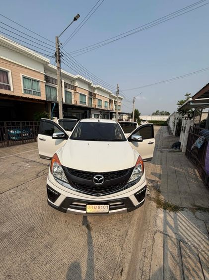 Mazda BT-50 Pro 2015 2.2 Hi-Racer Eclipse Pickup ดีเซล ไม่ติดแก๊ส เกียร์ธรรมดา ขาว รูปที่ 3
