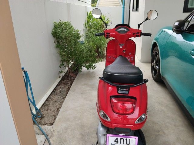 ขายเวสป้าs125. เครื่องปกติ สภาพดี มีรอยตามการใช้งาน และ เบาะเปิดไม่ได้ เอาไปซ่องเองนะคับ รูปที่ 2