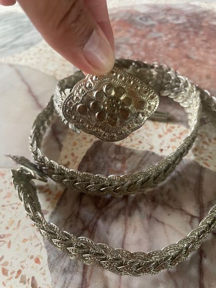 เข็มขัดรุ่นเก่า