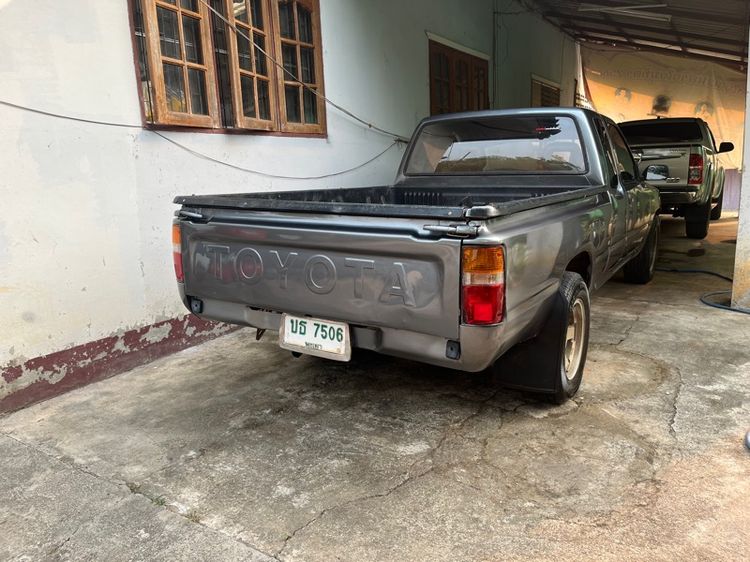 Toyota Hilux Mighty-X 1992 Pickup ดีเซล ไม่ติดแก๊ส เกียร์ธรรมดา เทา รูปที่ 4