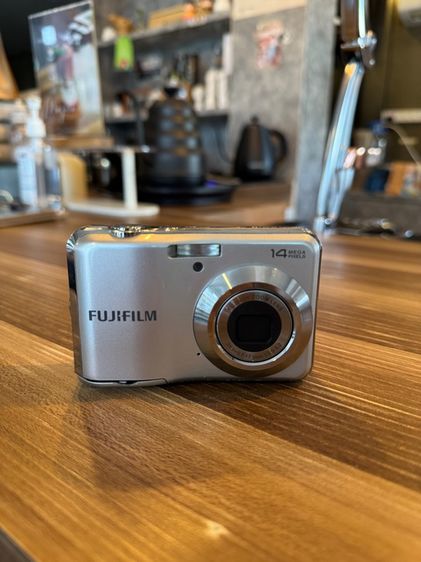 กล้องคอมแพค ไม่กันน้ำ Fujifilm av200