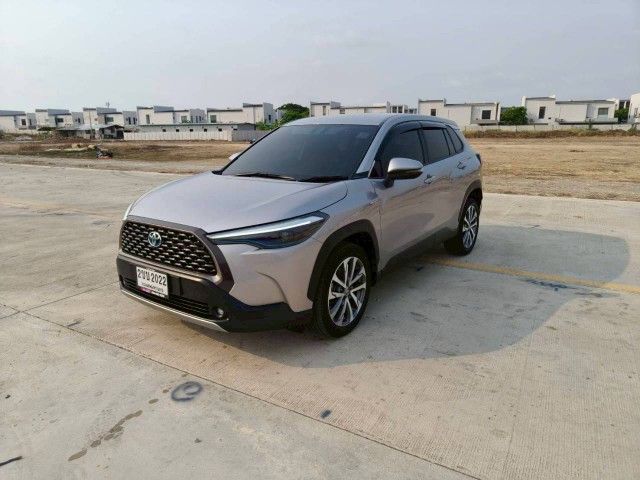 รถ Toyota Corolla Cross 1.8 HEV Premium สี เทา