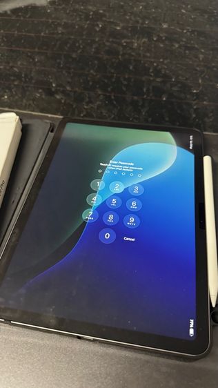 Apple ipad air m3 128 Gb wifi ประกันเหลือถึงพฤษจิกายน ครบกล่อง 