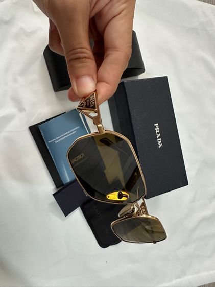 แว่นกันแดด PRADA PR A51S 15N01T Matte Gold Brown 58 mm Women's Sunglasse รูปที่ 2