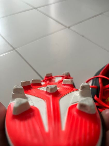 รองเท้าสตั๊ส รูปที่ 7