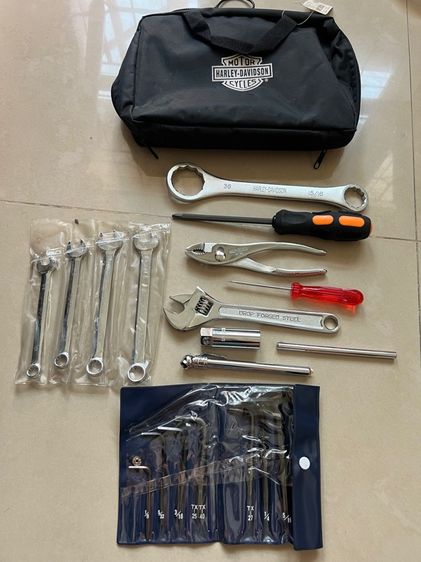 ชุดเครื่องมือครบชุด Tool Harley Davidson Motorcycle Made In Usa  ขาย5,800 T0829975994