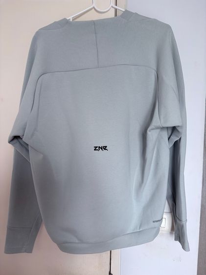 Adidas Men ZNE Premium Sweat-Shirts Run Silver Athletic Top Tee Jersey IN5113 รูปที่ 2