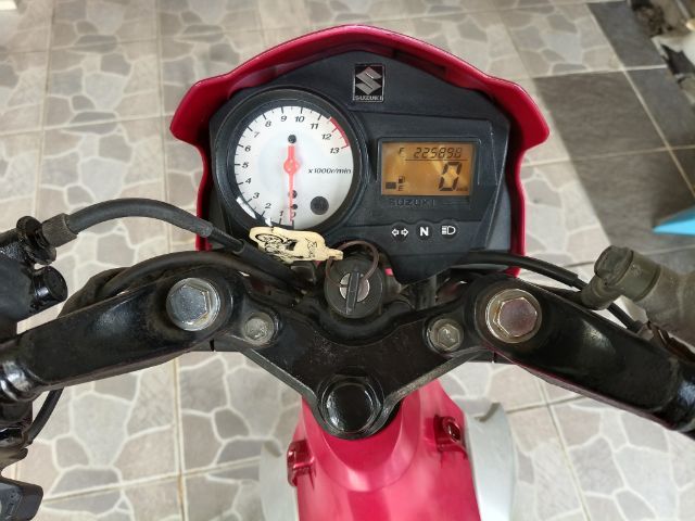 มอเตอร์ไซด์ suzuki raider 150cc  รูปที่ 2