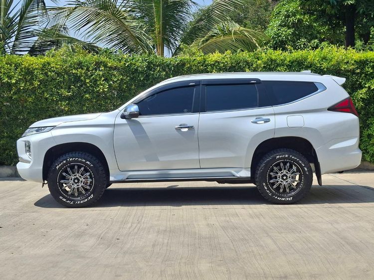 Mitsubishi Pajero Sport 2022 2.4 GT Plus Utility-car ดีเซล ไม่ติดแก๊ส เกียร์อัตโนมัติ ขาว รูปที่ 2