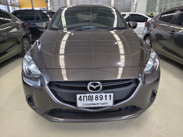 Mazda Mazda 2 2015 1.3 Sports Standard Sedan เบนซิน ไม่ติดแก๊ส เกียร์อัตโนมัติ น้ำตาล รูปที่ 2
