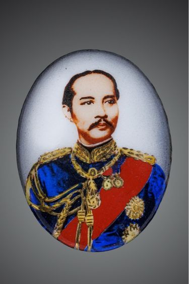 อื่นๆ ล็อคเกตนางเลิ้งอ๊าร์ต ร.5 แฮนเมด