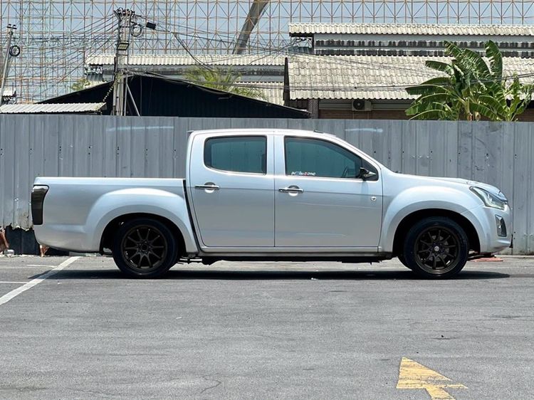 Isuzu D-MAX 2014 2.5 S Pickup ดีเซล ไม่ติดแก๊ส เกียร์ธรรมดา เทา รูปที่ 4