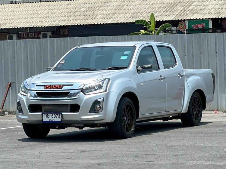 Isuzu D-MAX 2014 2.5 S Pickup ดีเซล ไม่ติดแก๊ส เกียร์ธรรมดา เทา รูปที่ 3