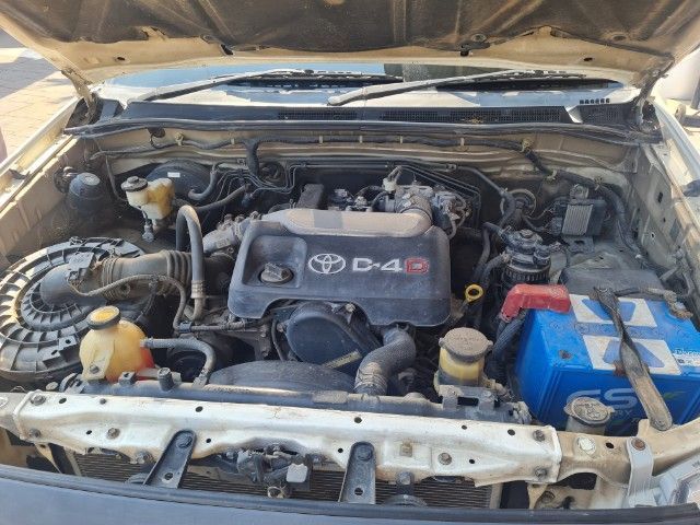 Toyota Hilux Vigo 2008 2.5 E Pickup ดีเซล ไม่ติดแก๊ส เกียร์ธรรมดา ขาว รูปที่ 2