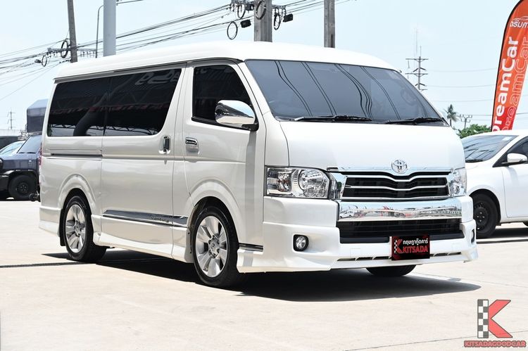 Toyota Ventury 3.0 V ดีเซล ปี 2018 รถตู้มือสองสภาพนางฟ้า VIP แท้สวยประวัติดีฟรีดาวน์ (รหัสสินค้า A0HA)