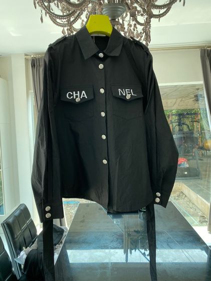 ชาแนล เสื้อเชิ้ตแขนยาว สภาพใหม่เอี่ยม  รูปที่ 8