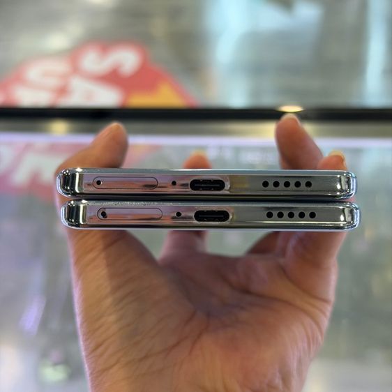 Vivo V30 สีขาว เครื่องศูนย์ สภาพสวยมากๆ จอ6.78นิ้ว แรม12รอม256 Snap7 Gen3 กล้อง50ล้าน(3ตัว)🩷🩷 รูปที่ 5