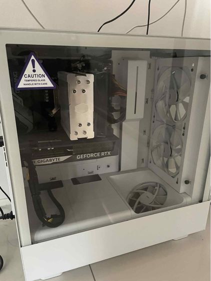 คอมพิวเตอร์ตั้งโต๊ะ รูปที่ 2