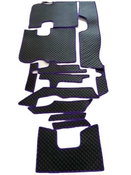 อื่นๆ พรมปูพื้นรถ Nissan March ปี 2010