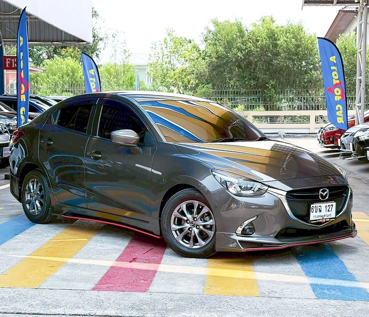 Mazda Mazda 2 2019 1.3 High Plus Sedan เบนซิน ไม่ติดแก๊ส เกียร์อัตโนมัติ น้ำตาล