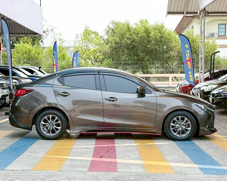 Mazda Mazda 2 2019 1.3 High Plus Sedan เบนซิน ไม่ติดแก๊ส เกียร์อัตโนมัติ น้ำตาล รูปที่ 2