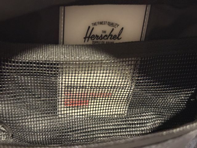 กระเป๋าคาดอก HERSCHEL รุ่น CA5688 รูปที่ 5