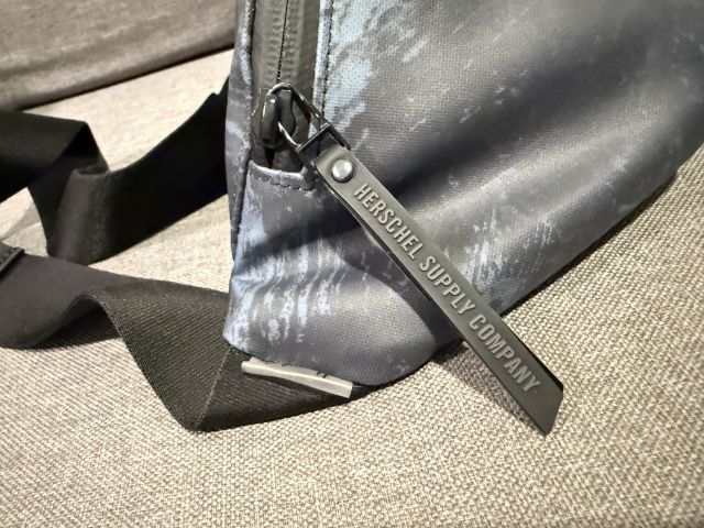 กระเป๋าคาดอก HERSCHEL รุ่น CA5688 รูปที่ 6