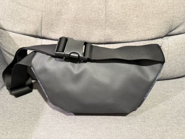 กระเป๋าคาดอก HERSCHEL รุ่น CA5688 รูปที่ 4