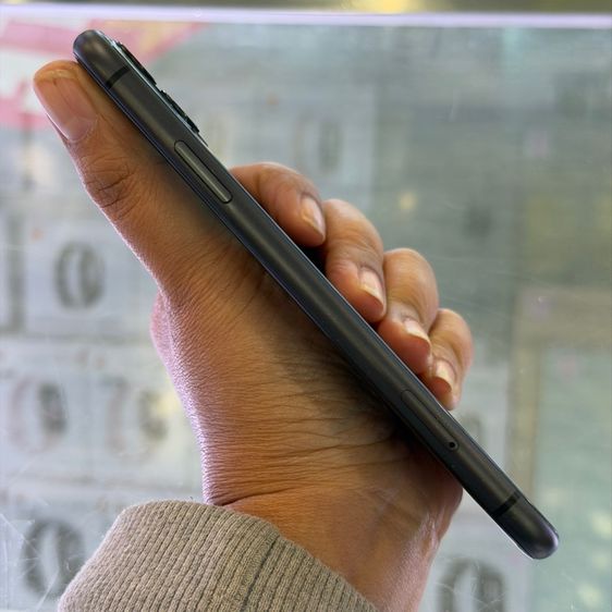 iPhone11 64GB สีดำ เครื่องศูนย์ โมเดลTH สภาพสวยมาก🔥🔥 รูปที่ 4