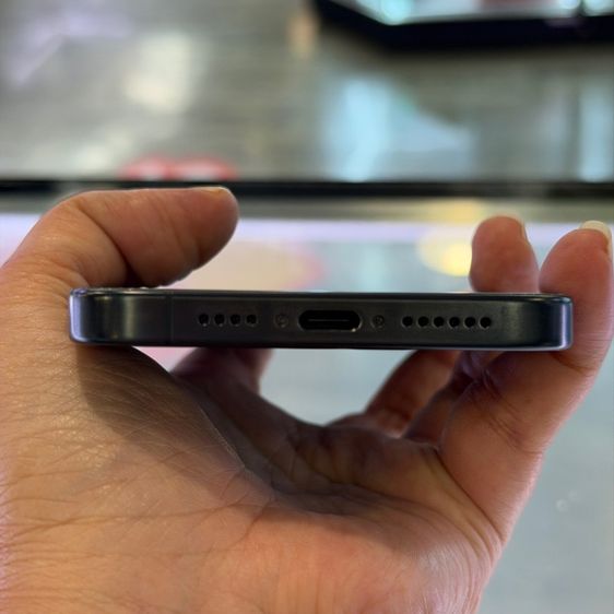 iPhone15 Pro Max 256GB สี Black Titanium เครื่องศูนย์ สภาพสวยมากๆ ราคาขำๆค่ะ😊 รูปที่ 5