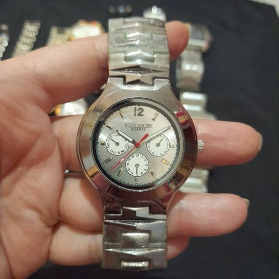 นาฬิกาข้อมือ 100 รูปที่ 3