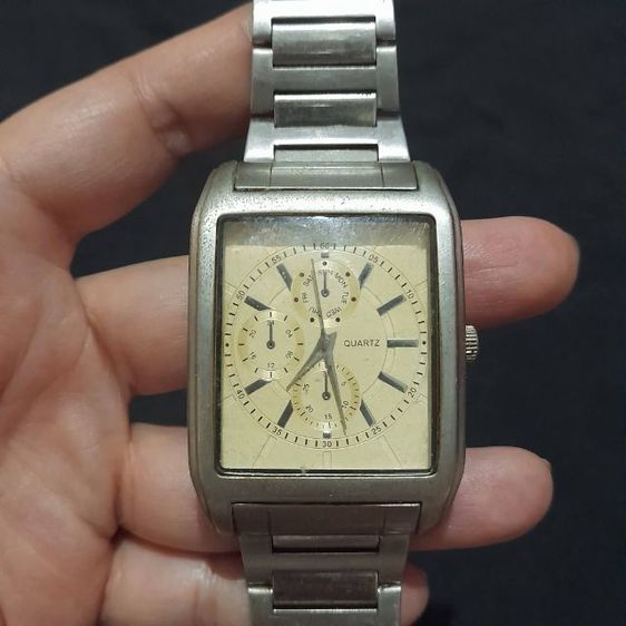 นาฬิกาข้อมือ 100 รูปที่ 8