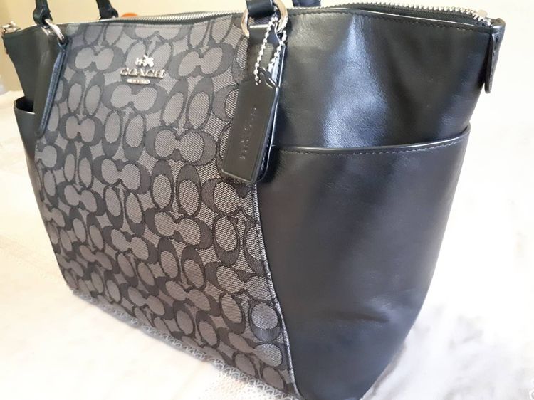 กระเป๋าสะพาย Coach F54797 สวย สภาพดีมาก  รูปที่ 3