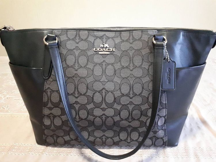 กระเป๋าสะพาย Coach F54797 สวย สภาพดีมาก 
