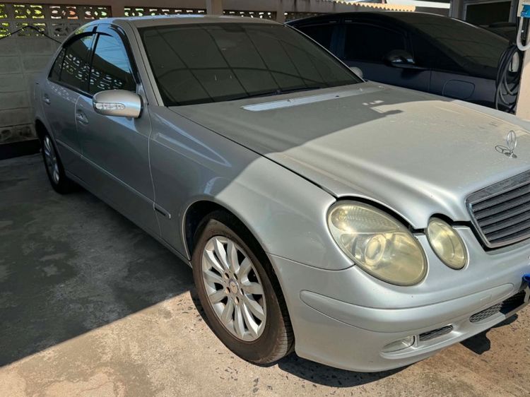 Mercedes-Benz E-Class 2005 E220 CDI Sedan ดีเซล เกียร์อัตโนมัติ บรอนซ์เงิน รูปที่ 2