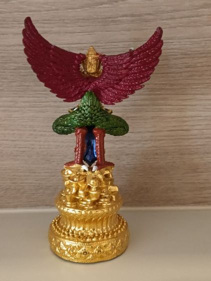 เปิดบูชาองค์พญาครุฑ หลวงพ่อวราห์ รูปที่ 4