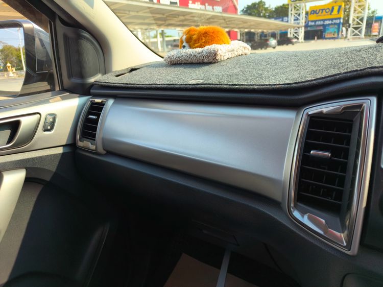 Ford Ranger 2019 2.2 Hi-Rider XLT Pickup ดีเซล ไม่ติดแก๊ส เกียร์อัตโนมัติ ดำ รูปที่ 3