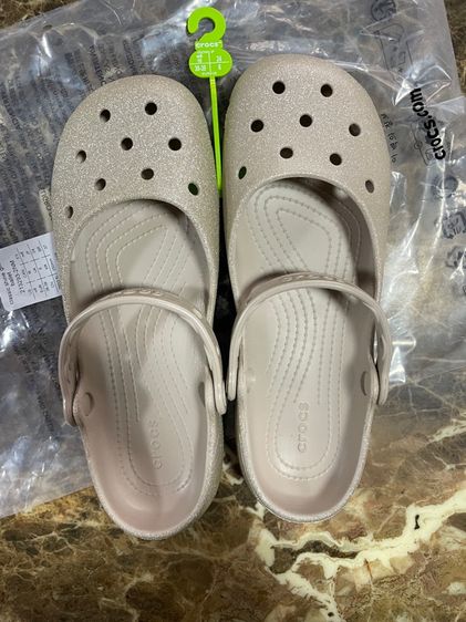 รองเท้าcrocs