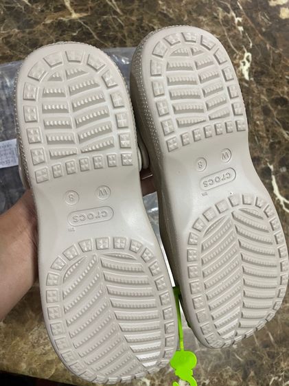 รองเท้าcrocs รูปที่ 6