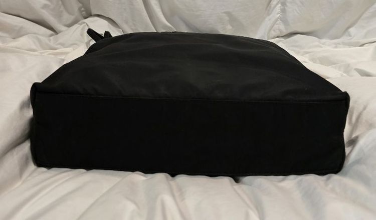 Prada​ Nylon​  รูปที่ 3