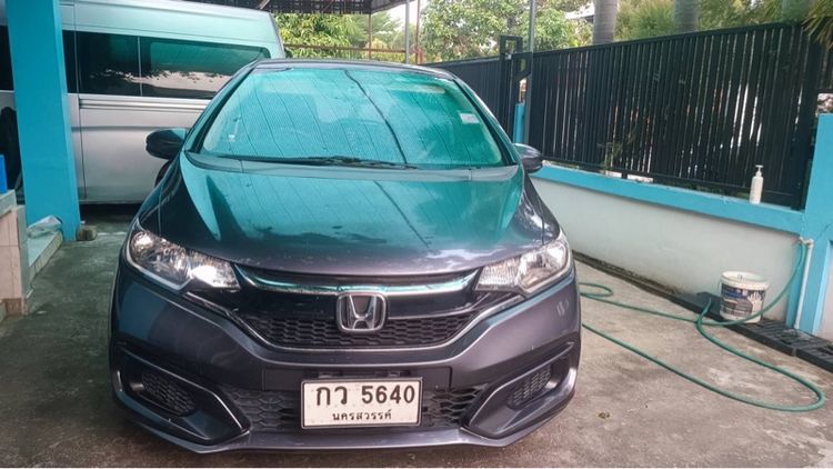 Honda Jazz 2019 1.5 S Sedan เบนซิน ไม่ติดแก๊ส เกียร์ธรรมดา เทา รูปที่ 2