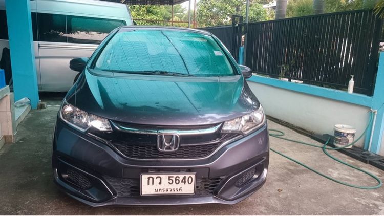 Honda Jazz 2019 1.5 S Sedan เบนซิน ไม่ติดแก๊ส เกียร์ธรรมดา เทา รูปที่ 3