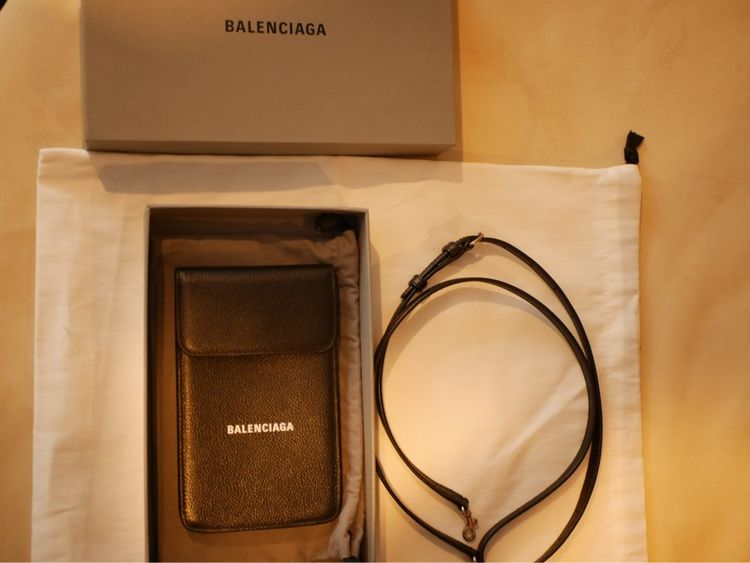 BALENCIAGA bag