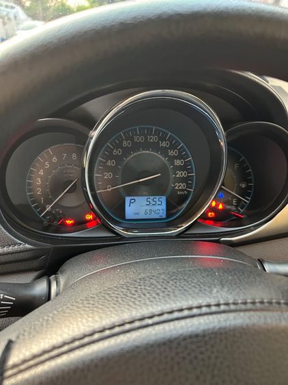 รถ Toyota Vios 1.5 E สี ดำ