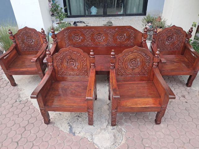 ชุดเก้าอี้ไม้สัก 5 ชิ้น