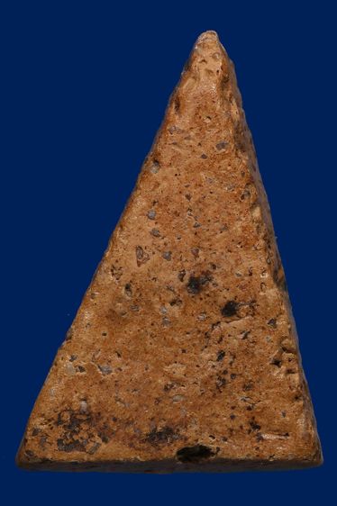 พระเนื้อดินเก่า ฐาน1.8สูง 2.7 ซ.ม BB 441 รูปที่ 2