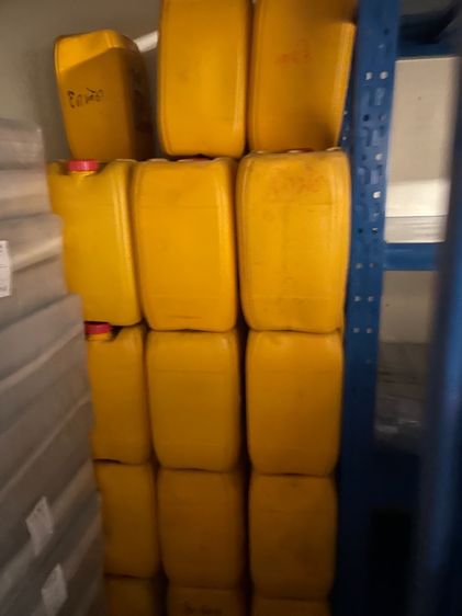 ขายถังน้ำมันพืชเก่า 20 ลิตร รูปที่ 2