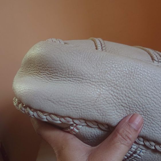 Bottega Veneta Intrecciato Braided Cervo Hobo Bag รูปที่ 13