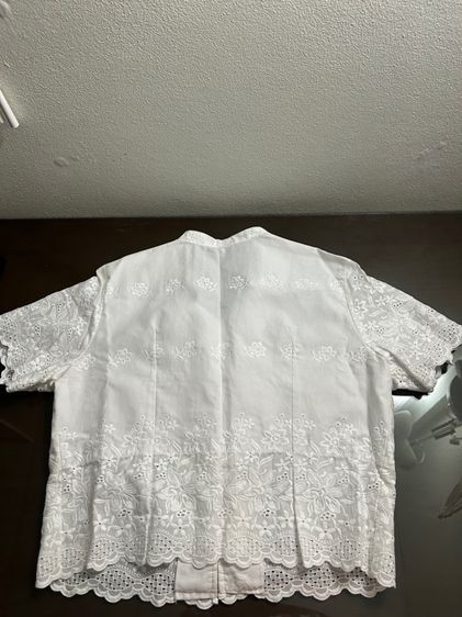 เสื้อลูกไม้ รูปที่ 3