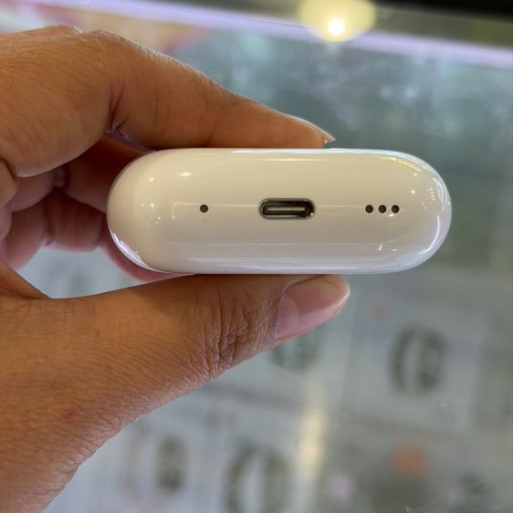 AirPods Pro (2nd generation) with MagSafe Charging Case (USB-C) สีขาว ของศูนย์ 😍😍 รูปที่ 7